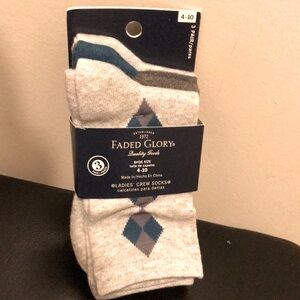 Faded Glory Ladies Argyle Crew Socks - Gray and Blue
